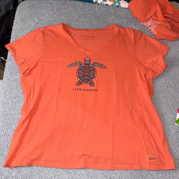 Life is Good XXL Coral Turtle Graphic Crusher V Neck T Shirt Womens - Picture 1 of 6